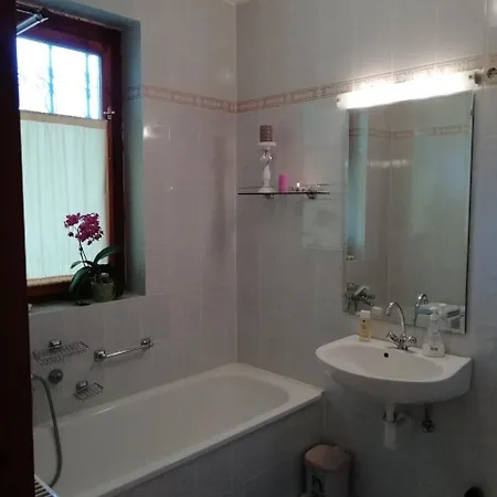 6 Apartamento *